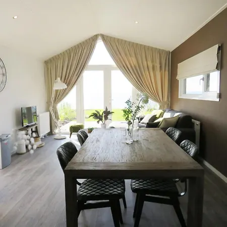 شاليه Modern Located On The Markermeer *